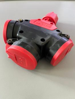 PCE 3-Wegekupplung Vollgummi mit Klappdeckel 253622-S , 250V, 16A, 2P+E, TPE, IP44